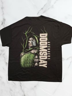 Marvel Avengers Doomsday Doctor Doom T-Shirt