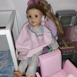 American Girl Dolls And Accessories