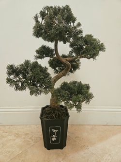 Lifelike Artificial Bonsai Tree – Premium Silk Plant