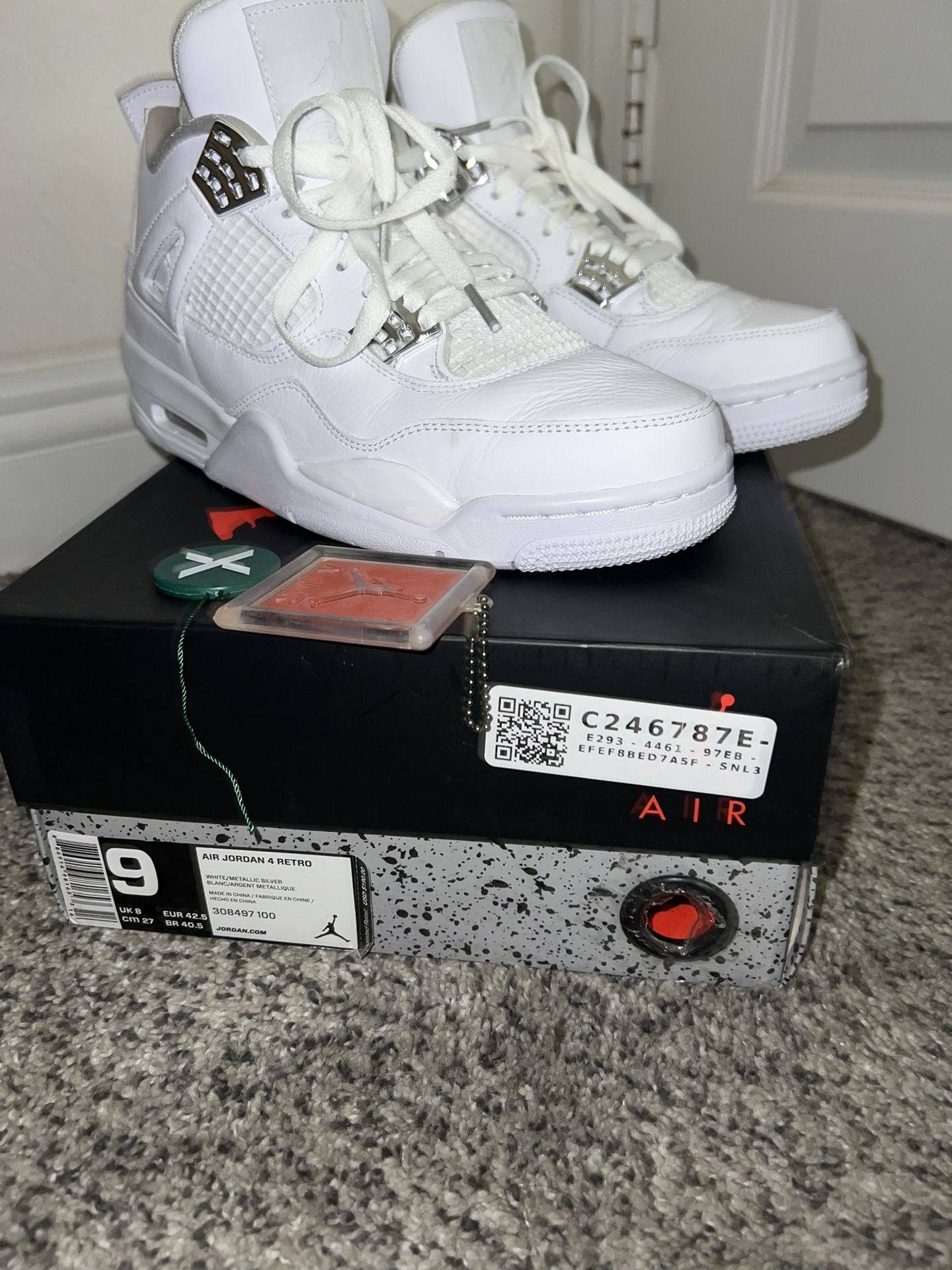 Jordan 4 Retro Pure Money