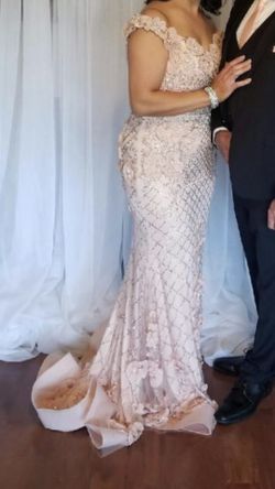Terani dress size 10 runs a little smaller