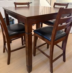 Solid Wood Dining/Poker Table with 4 Chairs