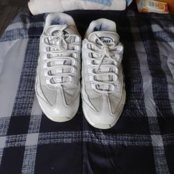 Nike Air Max 95 (White & Gray)