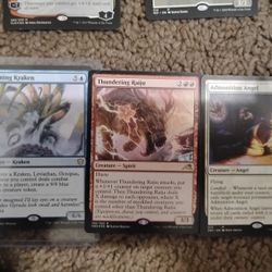 Magic Singles. Gishath, Suns Avatar Showcase, Burgeoning  Borderless Non Foil 