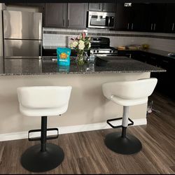 New bar stool (single)