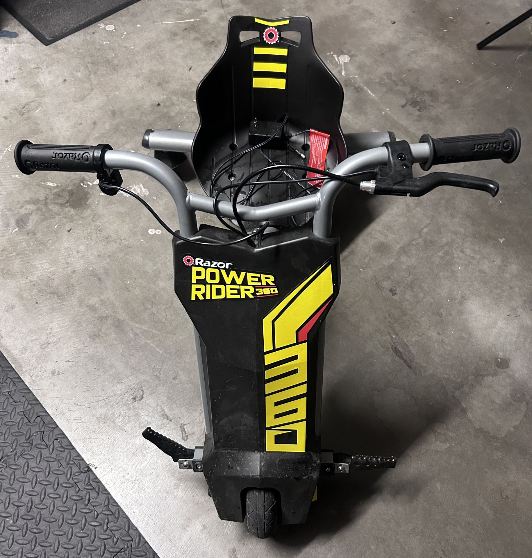 Razor PowerRider 360 – Electric Tricycle Make Me An Offer