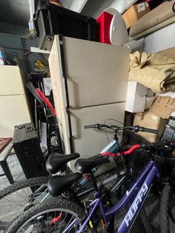 Free refrigerator does not work