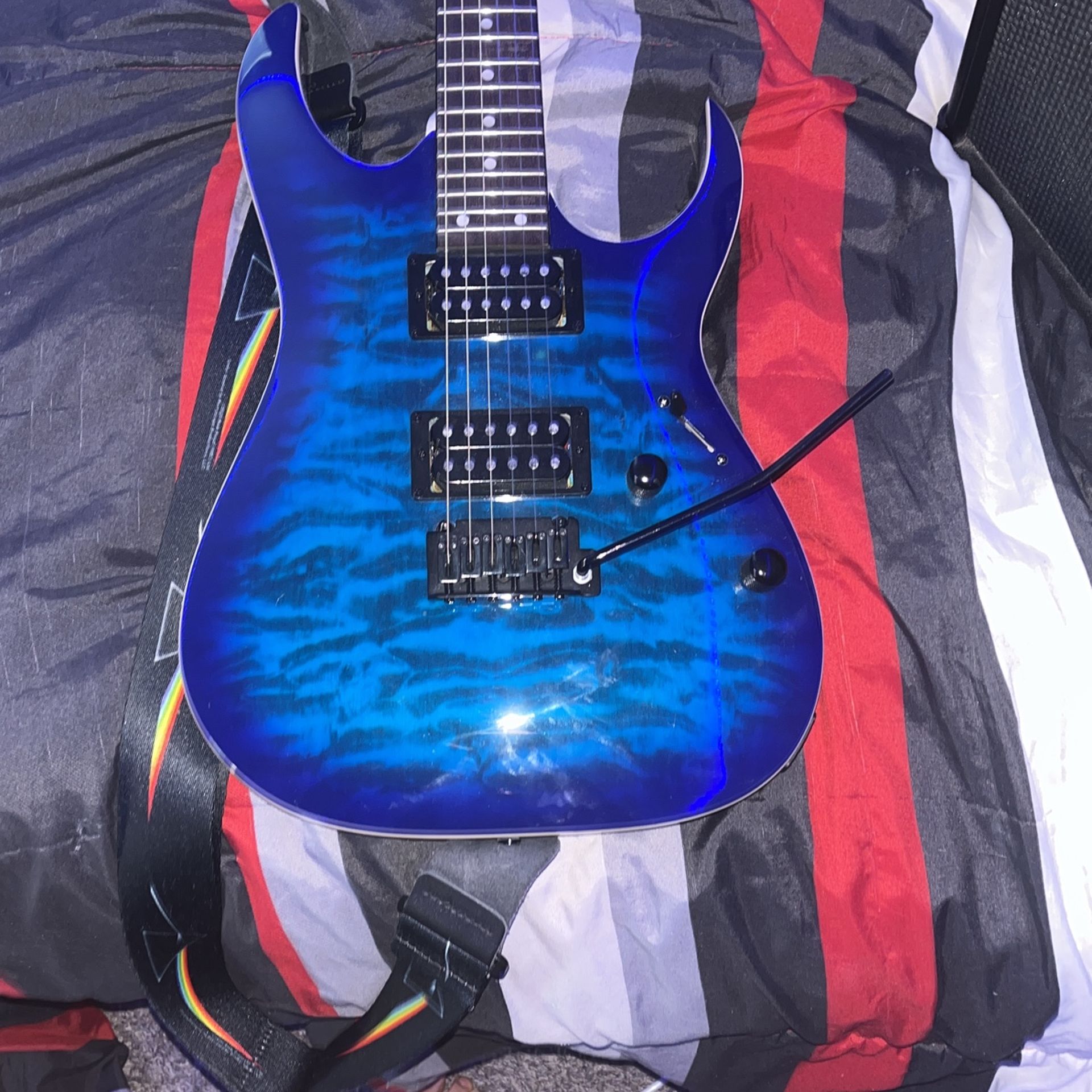 sweetwater electric guitar w spider amp