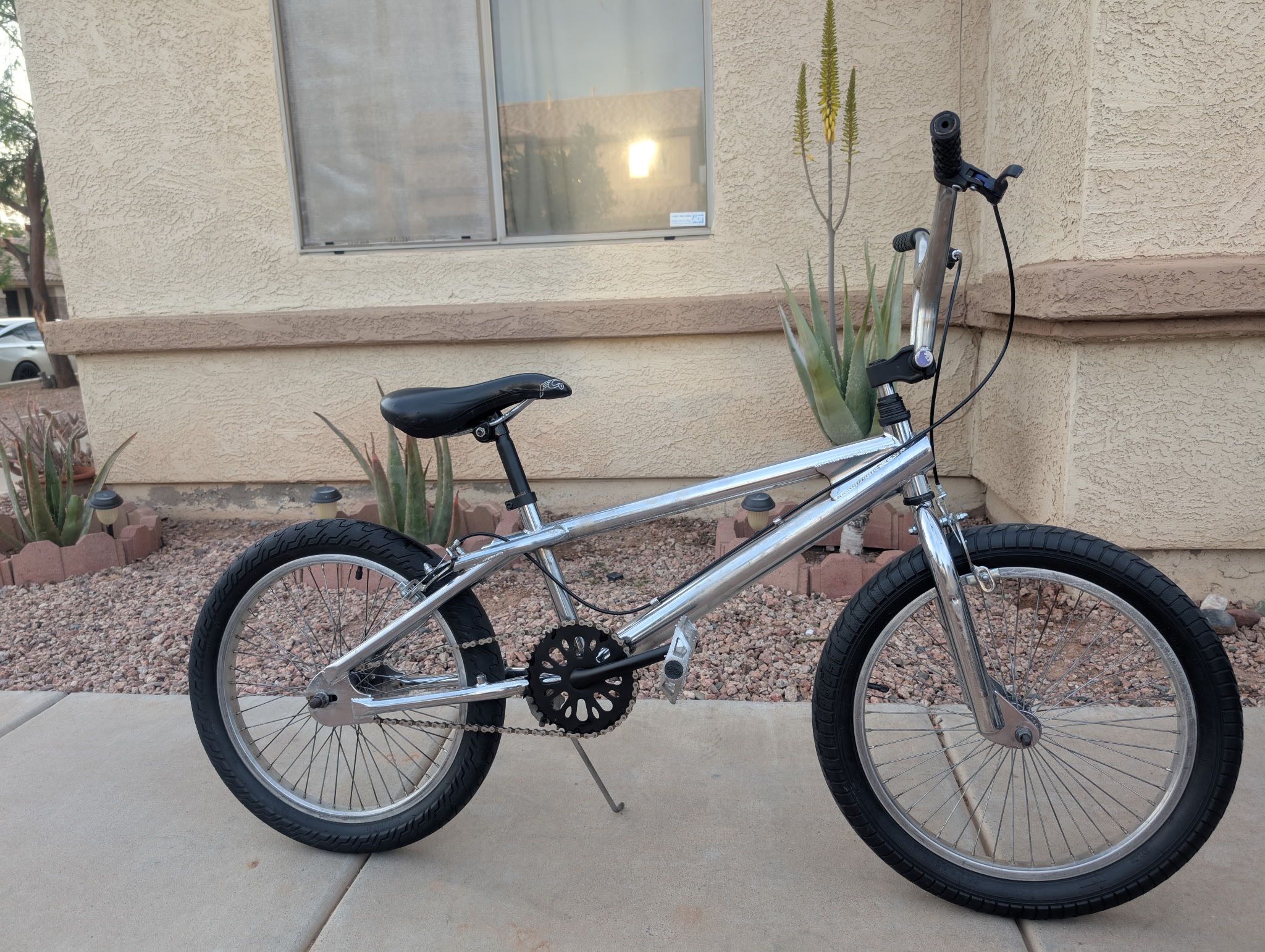 20"x2.35. MONGOOSE OLD SCHOOL VINTAGE BMX BIKE. 80'S 90'S. FRESHLY TUNE UP 👌🏼