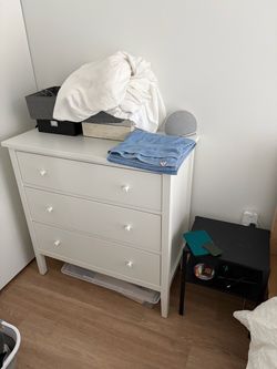 White modern ikea 3 drawer dresser