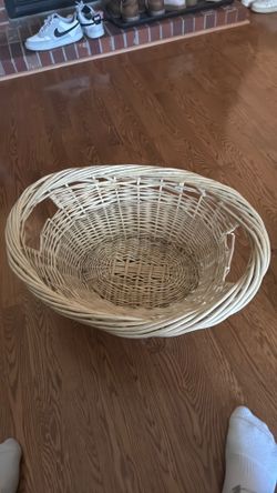 Wicker basket