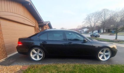 Original BMW OEM 21" Five Star Spoke Wheel With Michelin Tires.