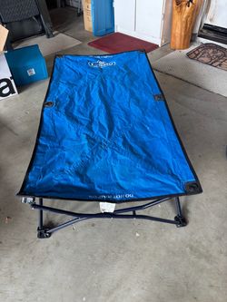 Child’s foldable child’s cot or dog bed!