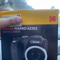 Kodak Camera Content Creator Az252 