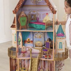 Disney Wooden Dollhouse