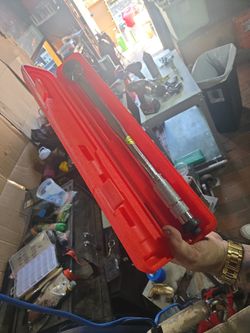 Pittsburgh torque wrench And Craftsman Torque Wrench