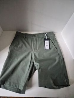 New. Vineyard Vines Boys shorts size 12.
