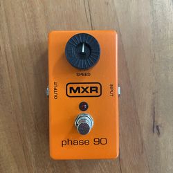 MXR Phase 90 Phaser Pedal – Classic Guitar Effect