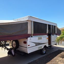 2006 Fleetwood Niagara Popup Camper Trailer