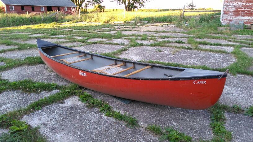 Dagger Caper Canoe