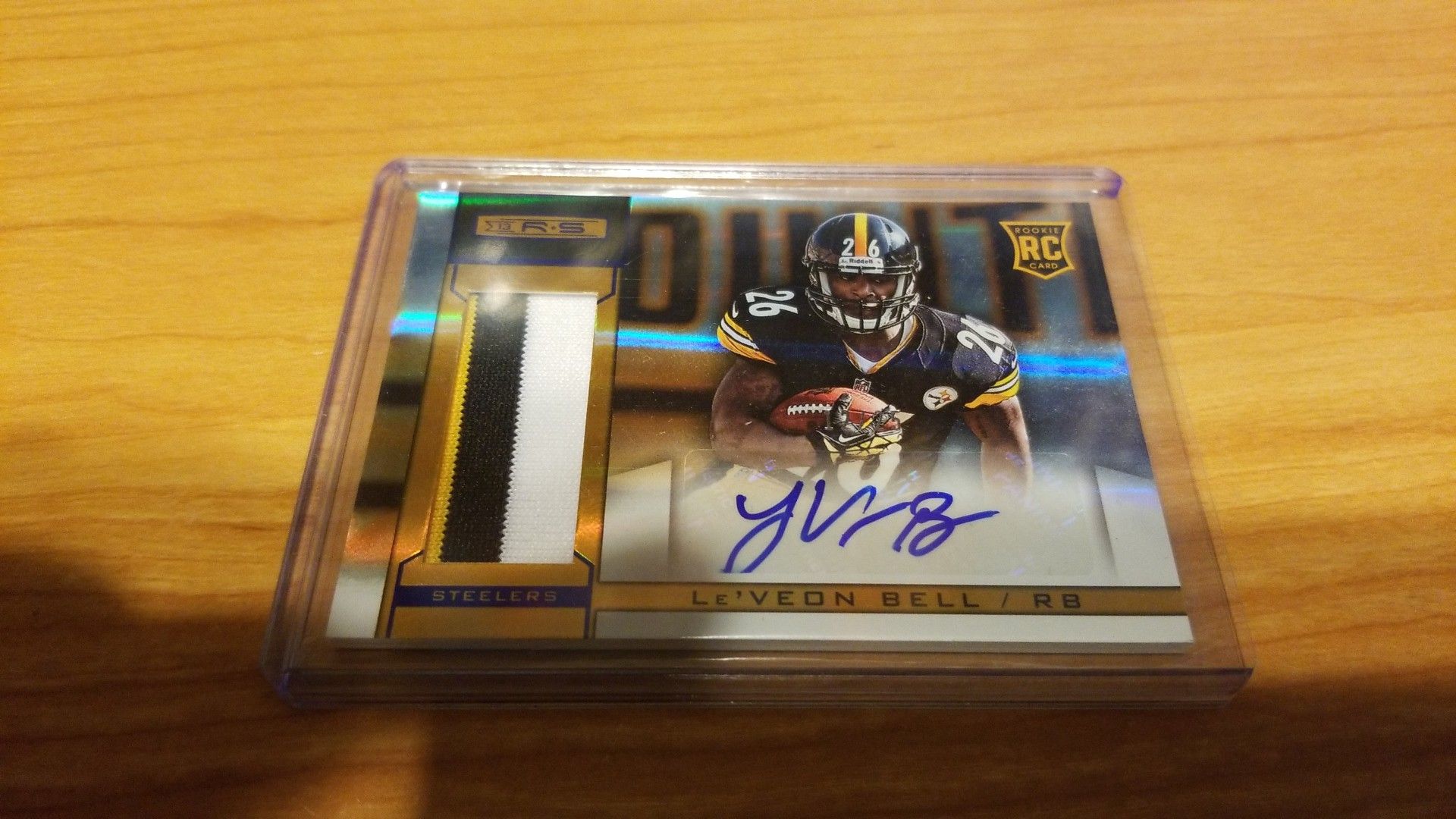 Le'Veon Bell RC Auto 3 color patch football card
