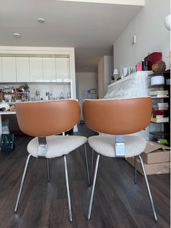 Dining chair