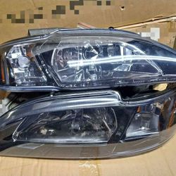 94-98 Ford Mustang Headlights/Faros