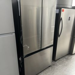 Counter Depth Samsung Bespoke Refrigerator 