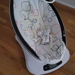 4 Moms Baby Swing