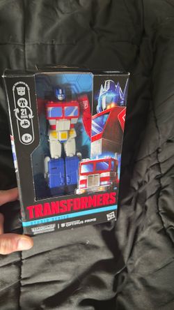 Transformes devastation Optimus prime