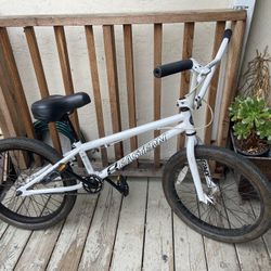 BMX Bike  Send Offers 