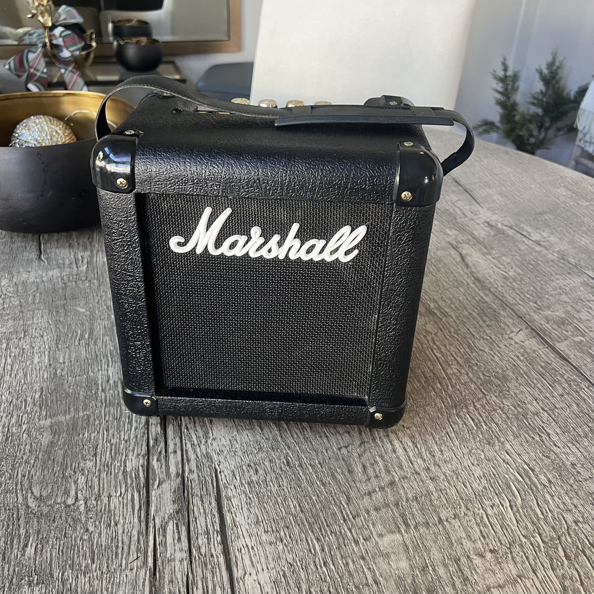 Marshall MG2FX Guitar Combo Amp Black