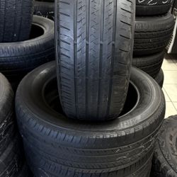 Set Of 4 Tires BRIDGESTONE 235/60/18 $200 