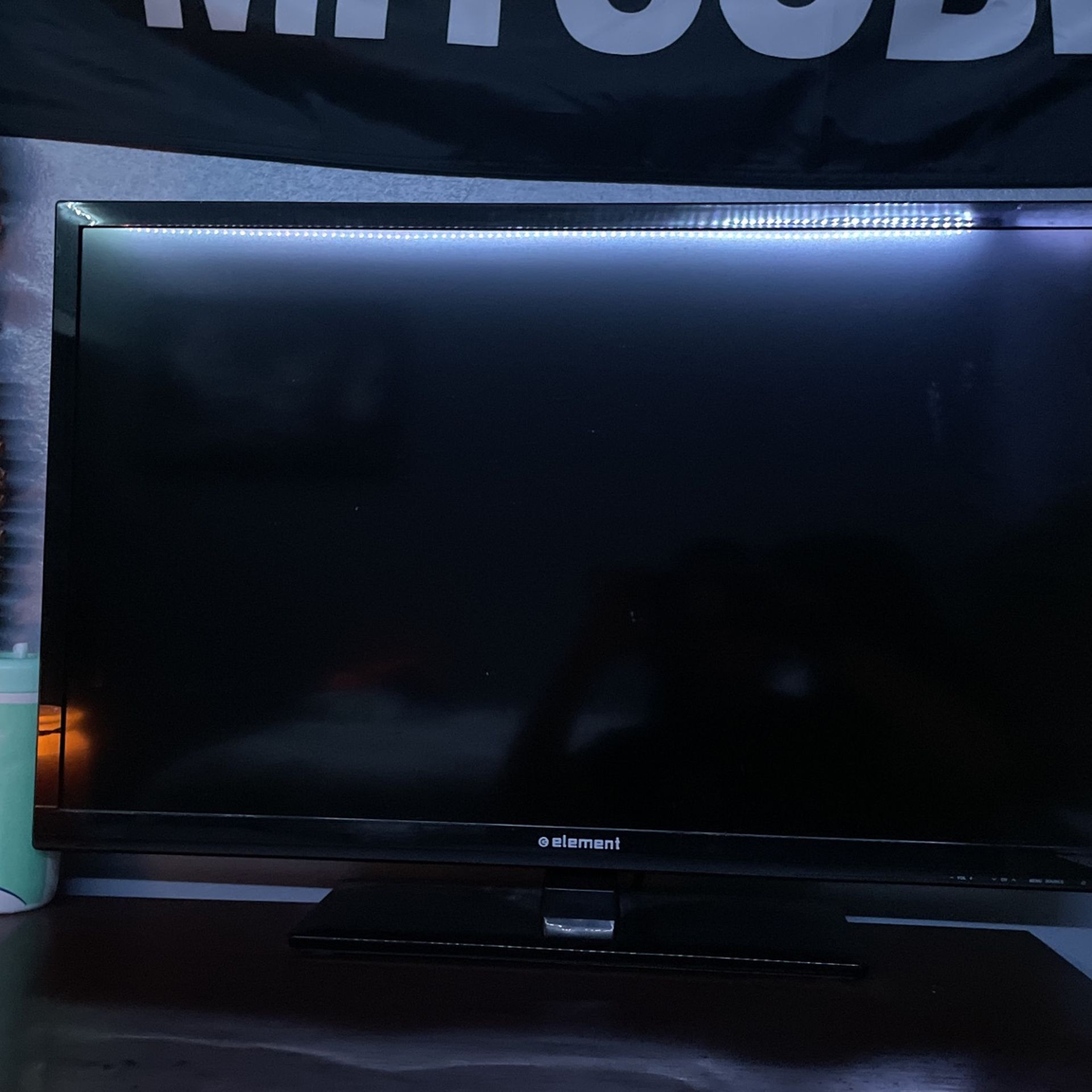 Element 32 Inch