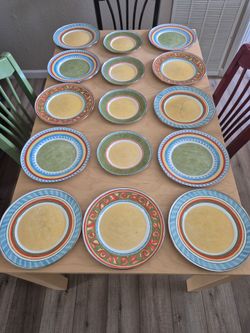 Vintage 80s Tin Plates