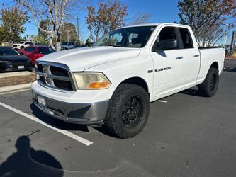 2012 RAM 1500 SLT
