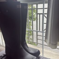 Women’s hunter Rain Boots Size 11