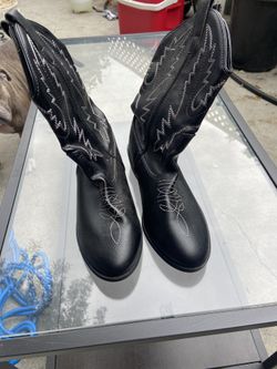 Black Boots