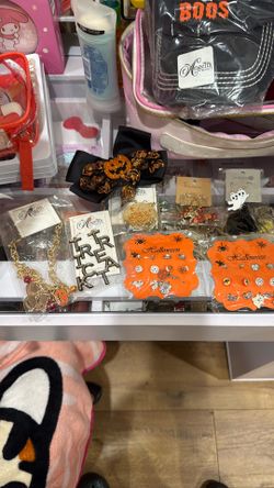 Halloween Jewelry And Hat 