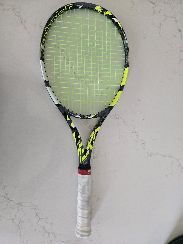 Babolat Pure Aero Tennis Racket