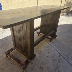 Farmhouse Table Seamless 