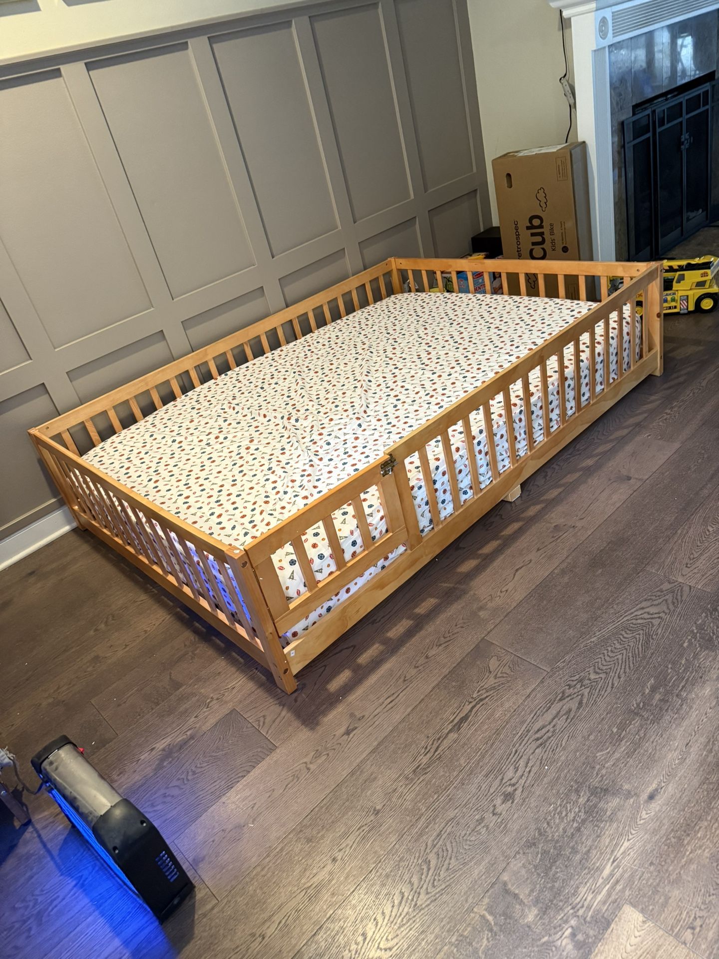 Full Bed Frame 
