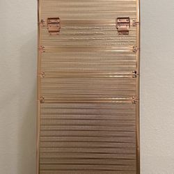 Make Up/Hair/Cosmetology Case 