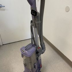 Shark. Vacuum. Cleaner Exelente