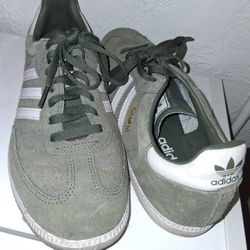 Sz 10 Mens SAMBAS