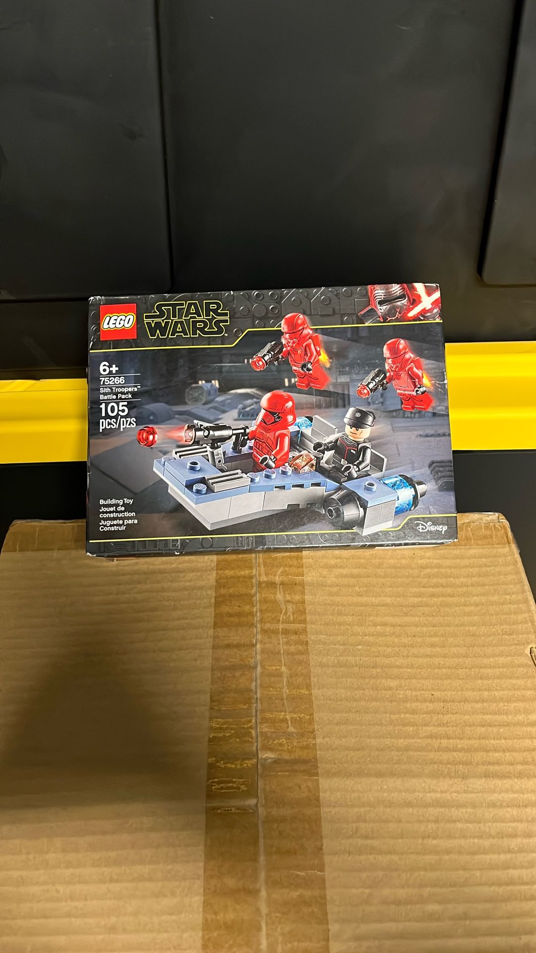 NIB Sealed LEGO # 75266 Star Wars Sith Trooper Battle Pack