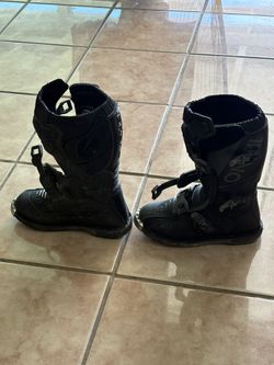 ONEAL boots