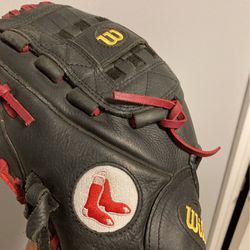 Wilson A0702 BRS Boston Red Sox Left handed Baseball Glove