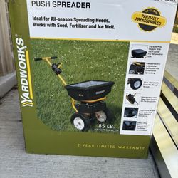 Salt/fertilizer Spreader