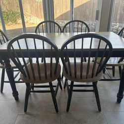Dining Room Table With Chairs